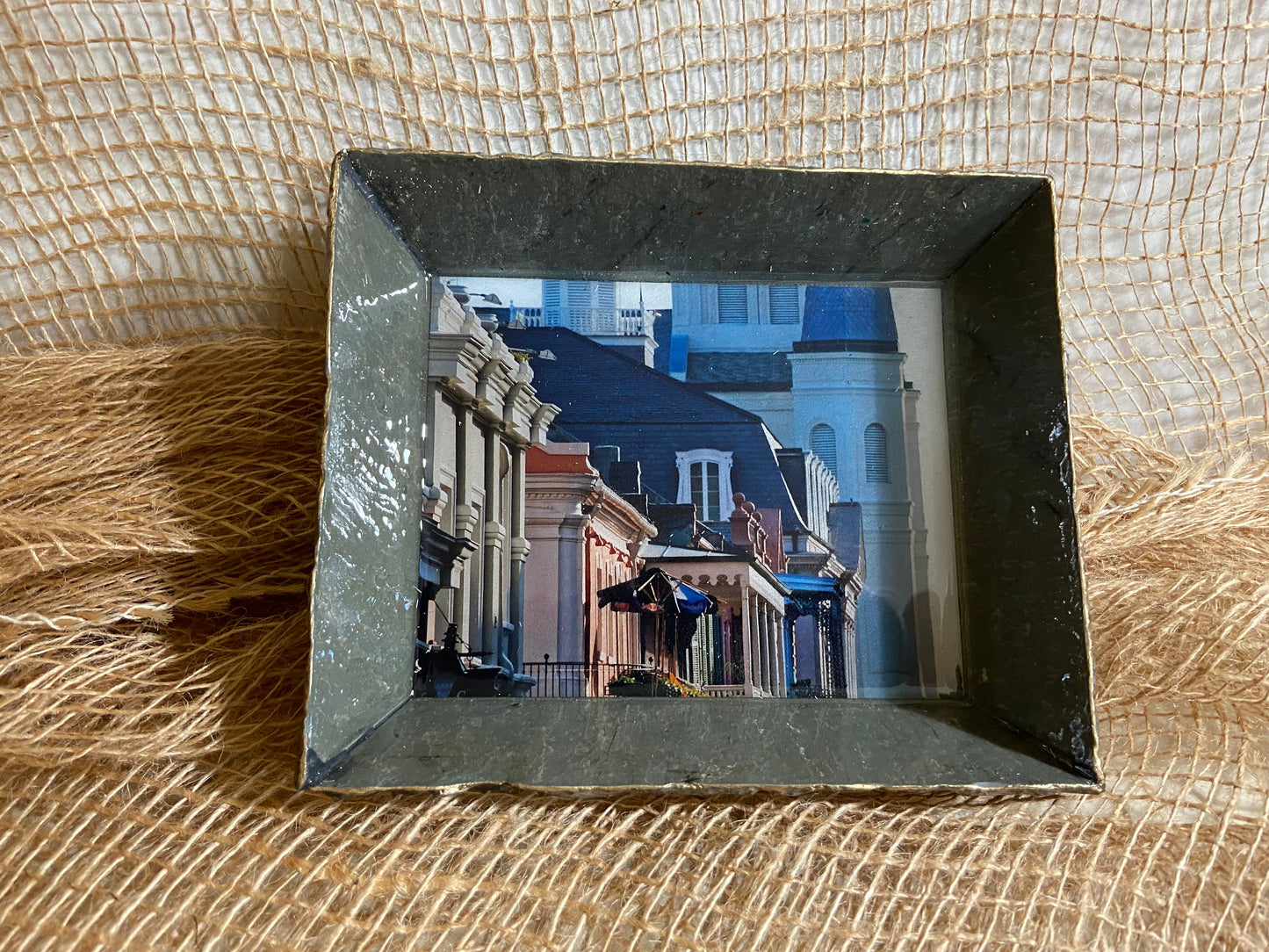 Vintage slate tray with photo applied to the base. Entire piece is sealed with a premium grade, high gloss epoxy for an amazing finish!